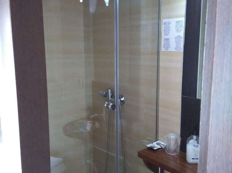 スタンダードシングルルーム, Hostal Gud Salamanca