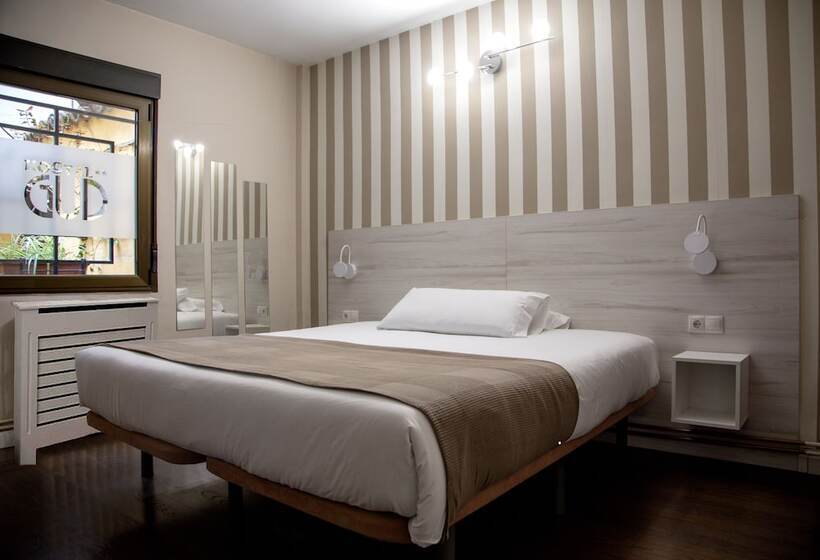 Habitación Estándar, Hostal Gud Salamanca