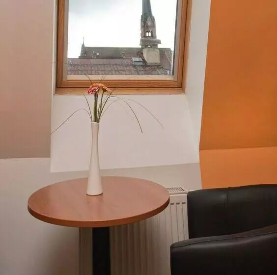 Habitación Estàndard Individual, Antonietta