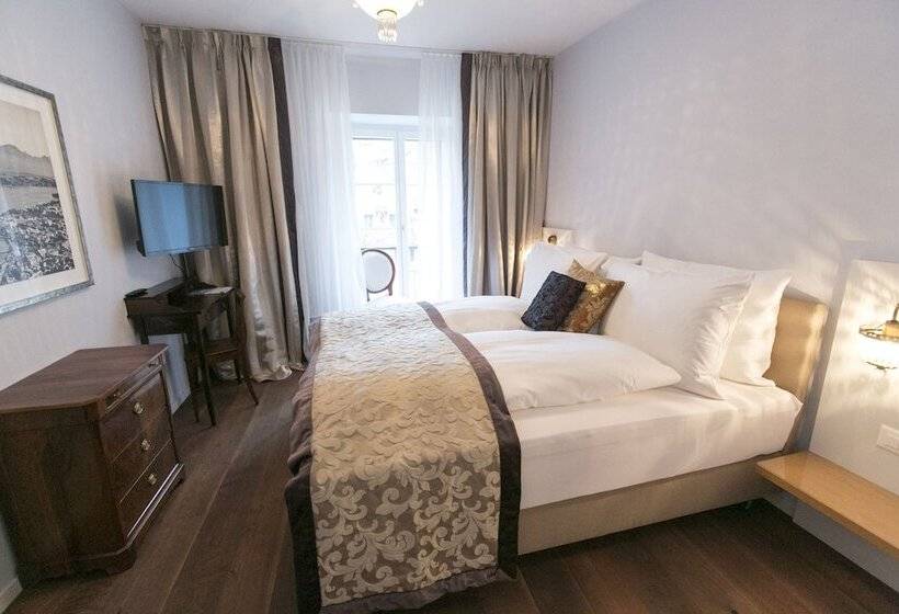 اتاق لوکس, Schlüssel