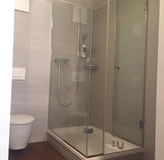 اتاق سوپریور, Schlüssel