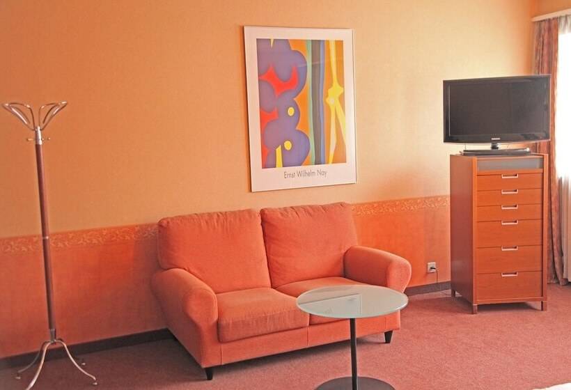 اتاق استاندارد, Comedie