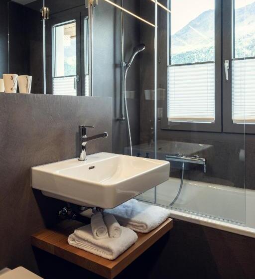 חדר סטנדרטי פלוס, Conrad's Mountain Lodge