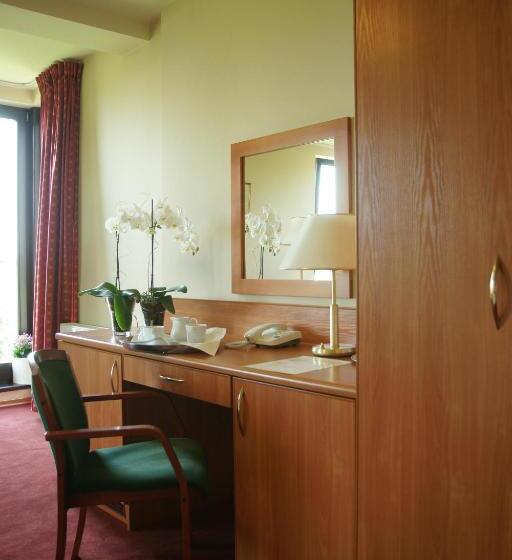 Номер Стандарт Трехместный, Grodzki