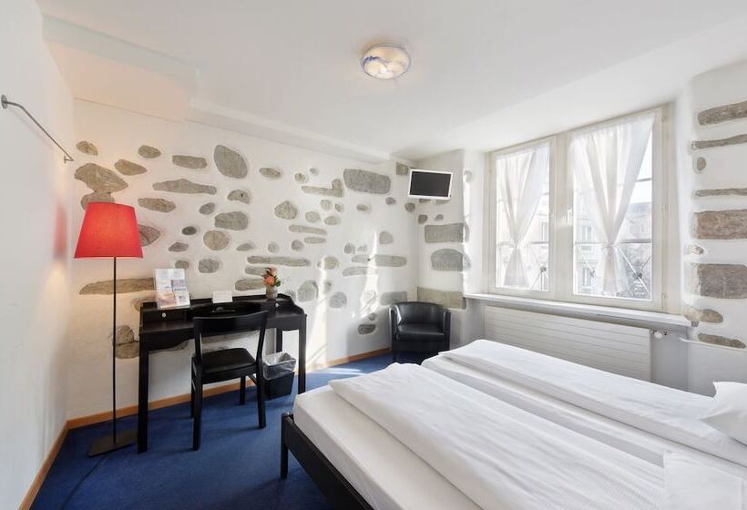 اتاق استاندارد, Hirschen