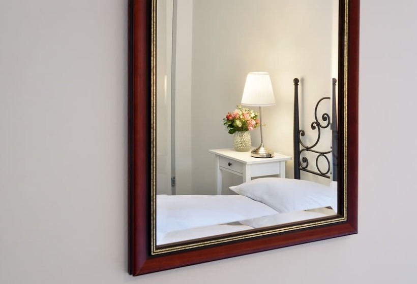 اتاق استاندارد, Hirschen