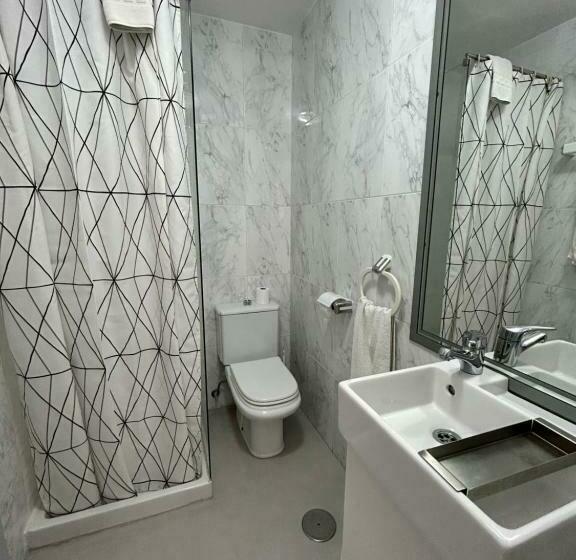 Номер Стандарт Индивидуальный, Hostal Berlin