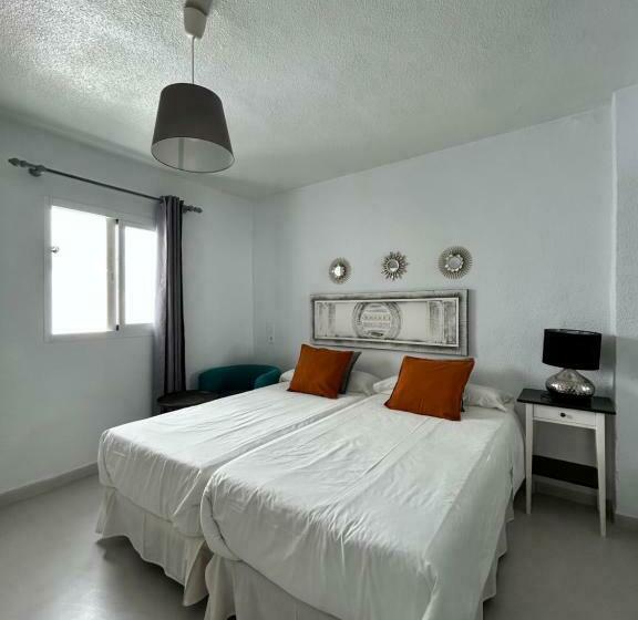 Номер Стандарт, Hostal Berlin