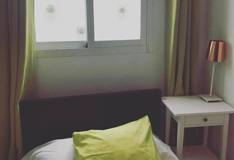 Номер Стандарт Индивидуальный, Hostal Berlin