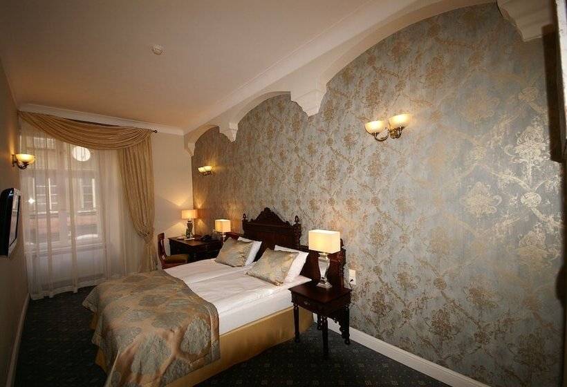 اتاق سوپریور, Kolegiacki