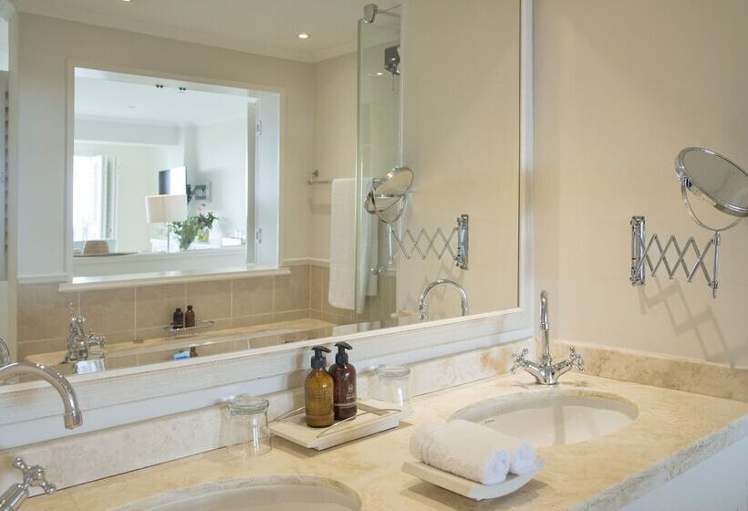 スーペリアールーム, Last Word Long Beach