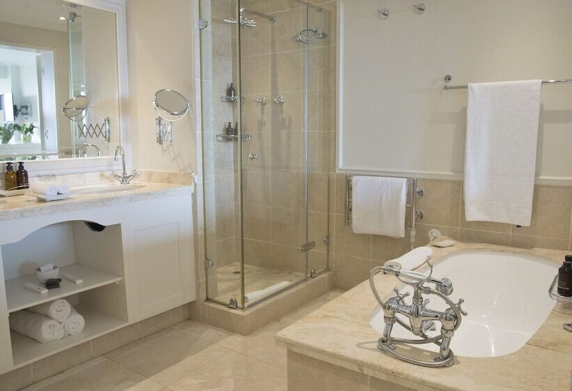 スーペリアールーム, Last Word Long Beach