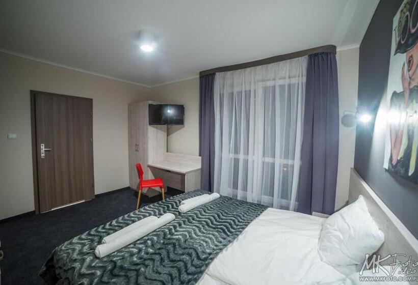 اتاق راحتی, Montebello Bussines & Spa