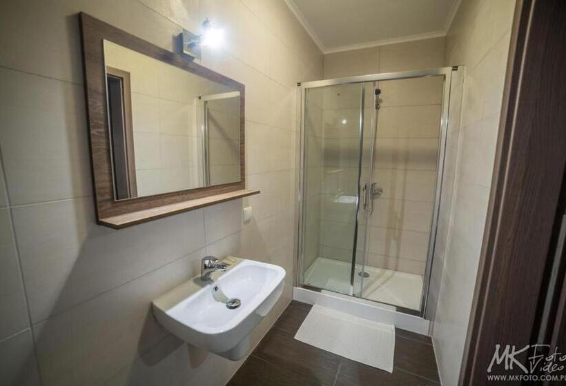 اتاق راحتی یک تخته, Montebello Bussines & Spa