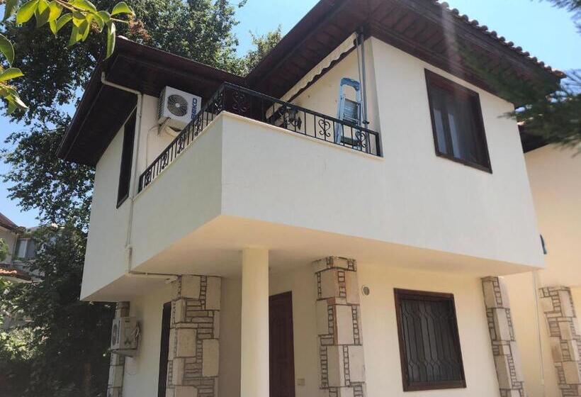 Вилла 2 Спальни, Murat Pasha Mansion