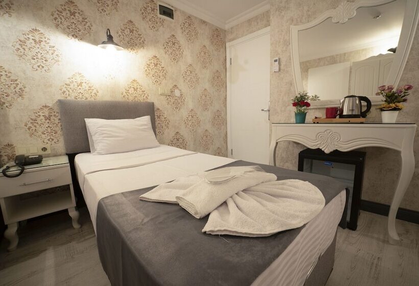 スタンダードトリプルルーム, Old City Viva