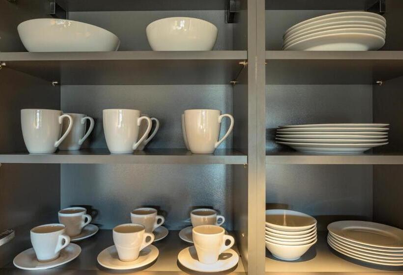 １ベッドルームアパートメント, Palace Apartments