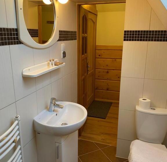 Quarto Triplo Estandar, Rusałka