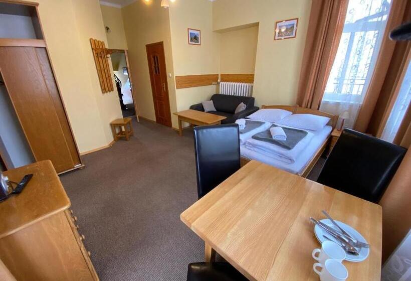 标准工作室, Rusałka