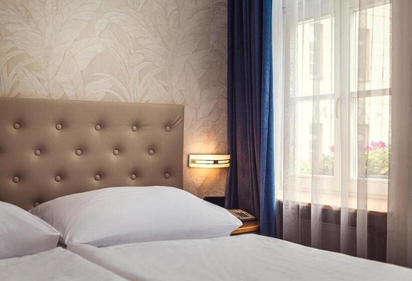 Номер Стандарт, Ruze