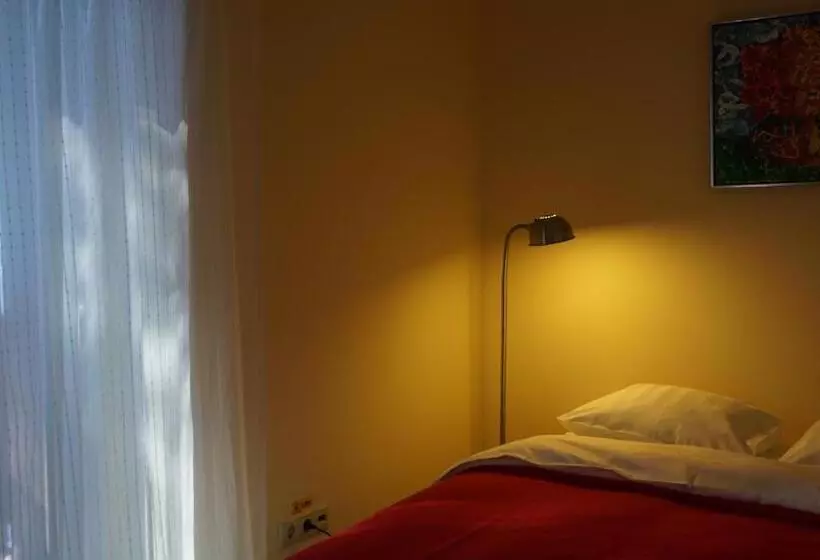 سوئیت 2 خوابه, Vila Arizto