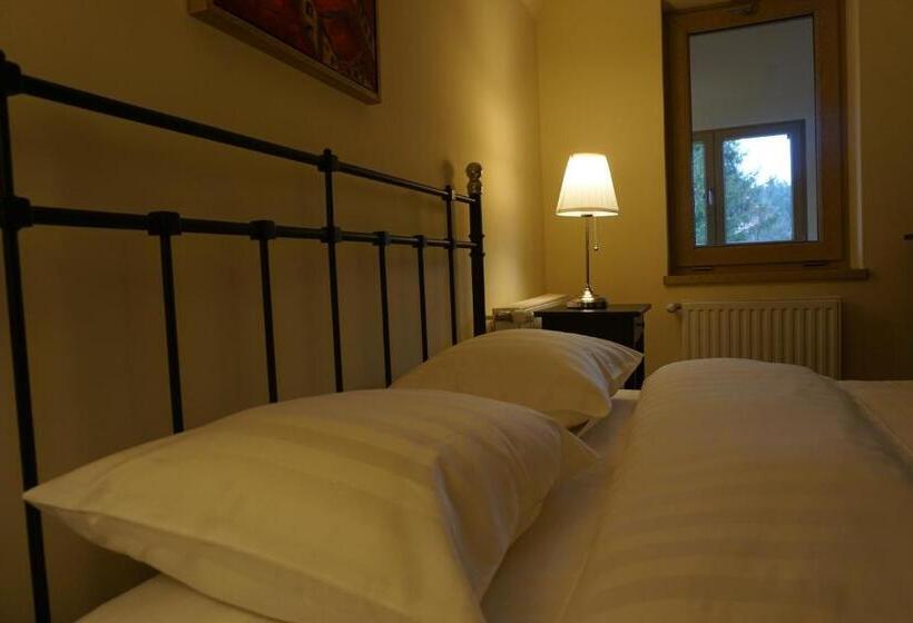 Люкс 2 Спальни, Vila Arizto