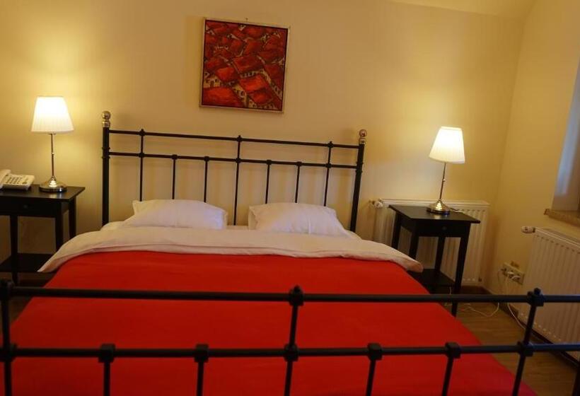 Люкс 2 Спальни, Vila Arizto