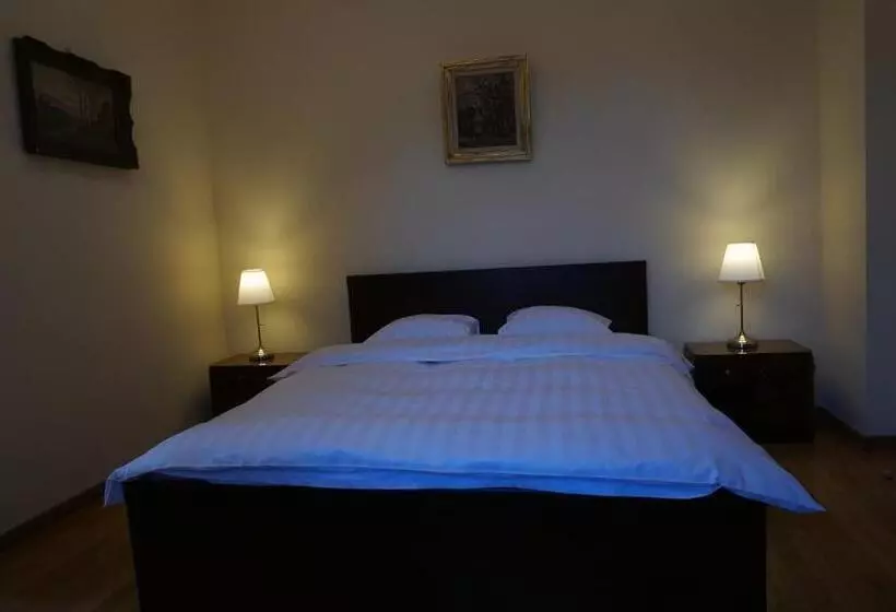 اتاق استاندارد, Vila Arizto