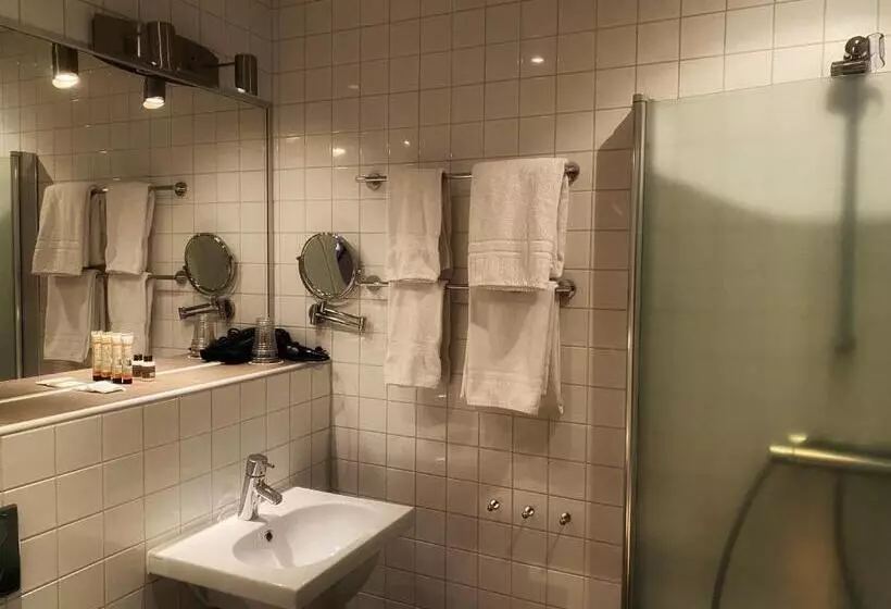 Standard-huone, Villan