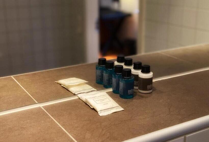 スーペリアールーム, Villan