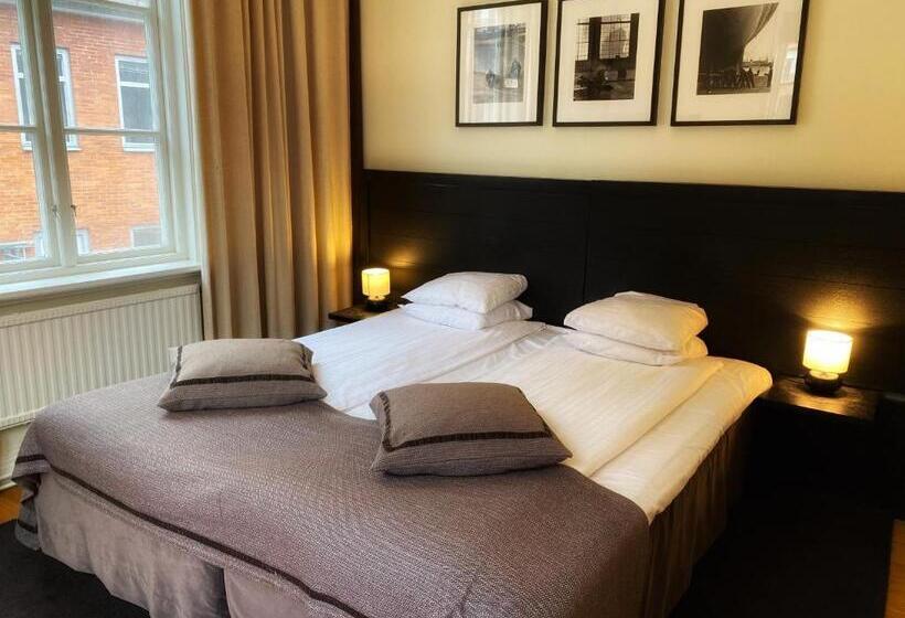 スーペリアールーム, Villan