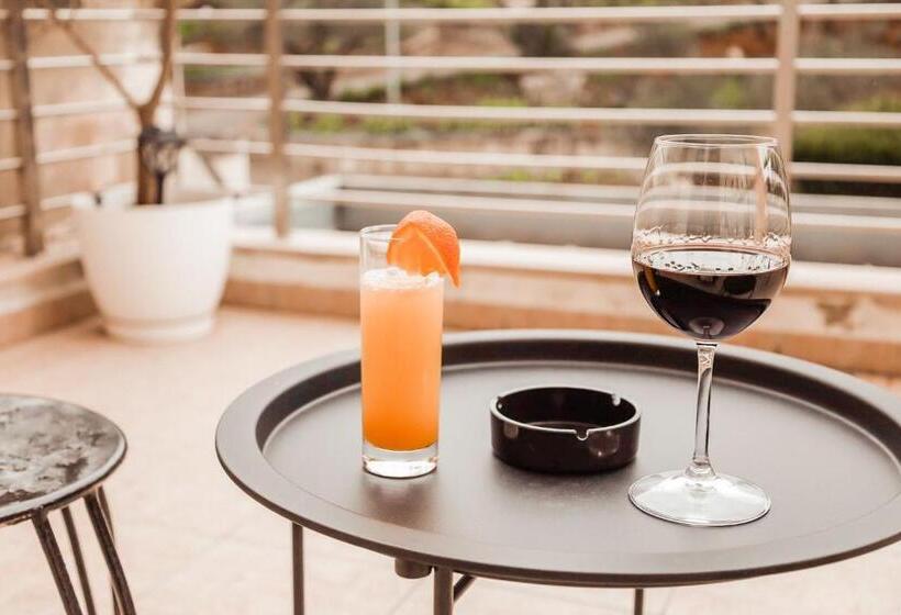 バルコニー付きスタンダードルーム, Vitoria