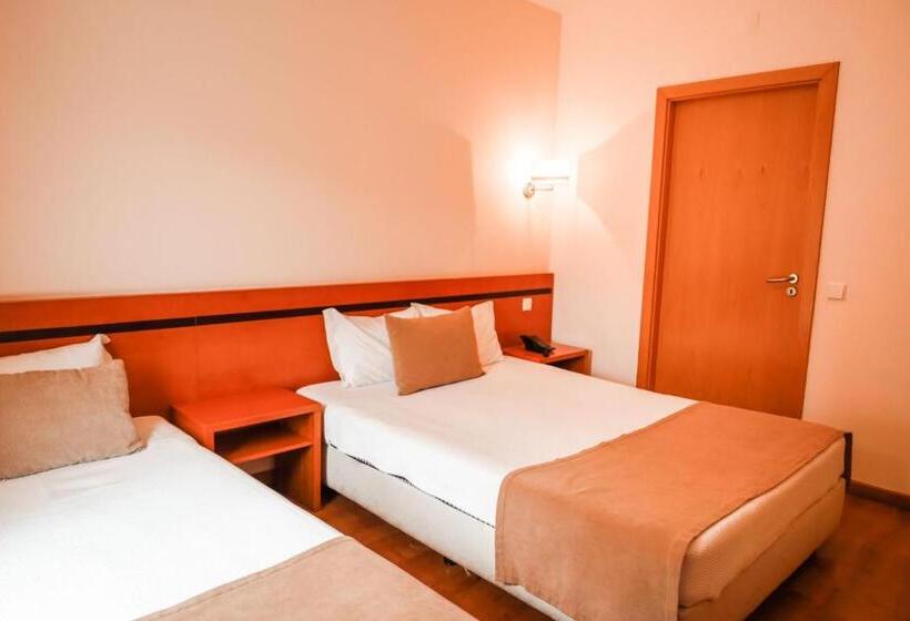 バルコニー付きスタンダードルーム, Vitoria