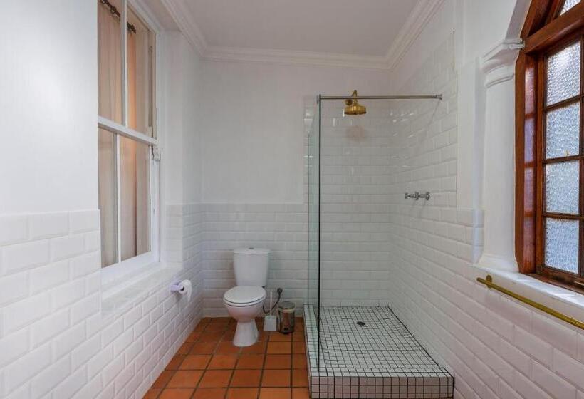 آپارتمان 4 خوابه, Esperanza Guest House