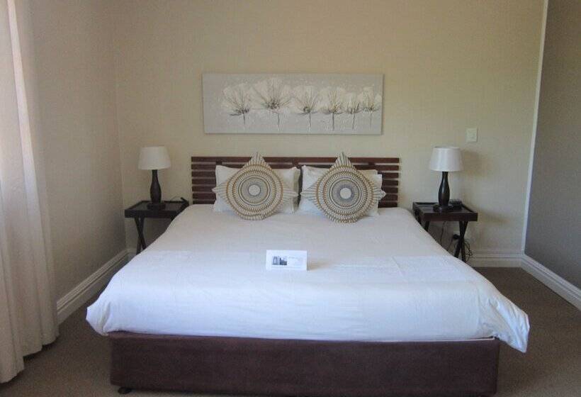 اتاق استاندارد با تخت بزرگ, La Roche Guest House