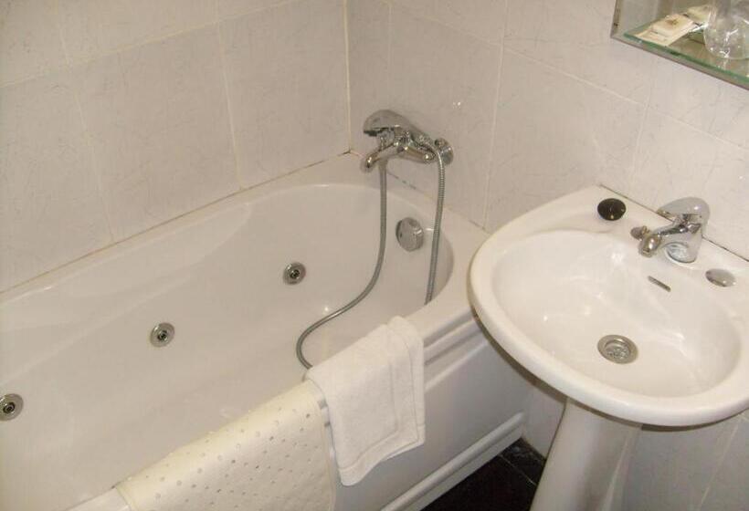 اتاق استاندارد سه نفره, Porto Rico