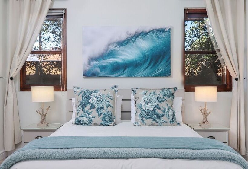 סוויטה, Sixteen Guest House On Main