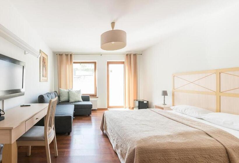 Номер Стандарт Трехместный, Villa Gdynia