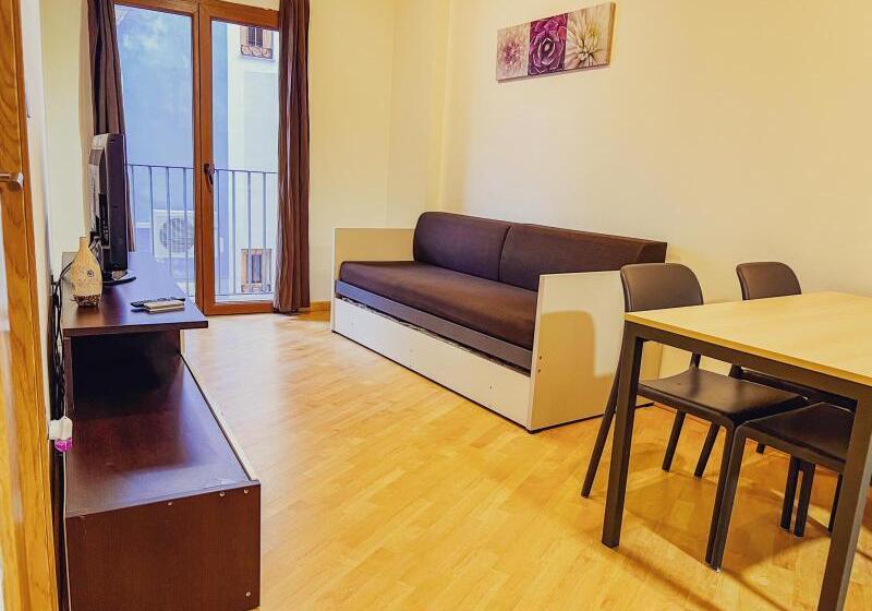آپارتمان 1 خوابه, Wave Apartments