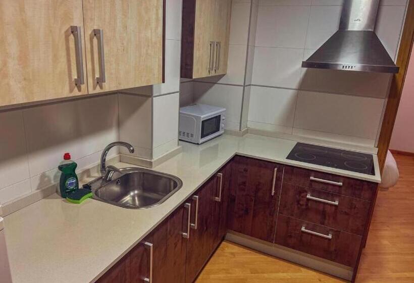 آپارتمان 2 خوابه, Wave Apartments