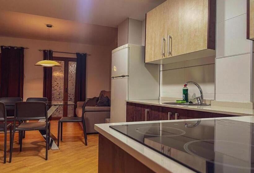 آپارتمان 2 خوابه, Wave Apartments