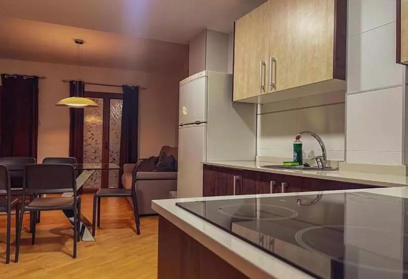 آپارتمان 2 خوابه, Wave Apartments