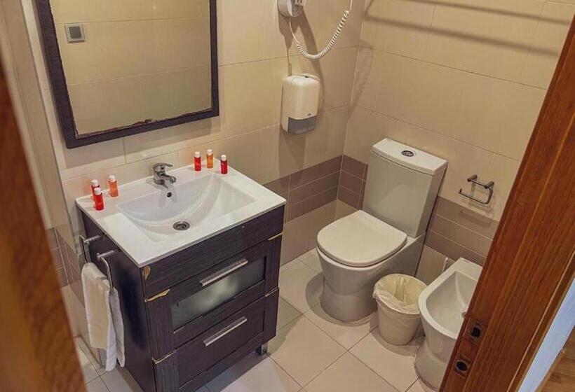 آپارتمان 2 خوابه, Wave Apartments