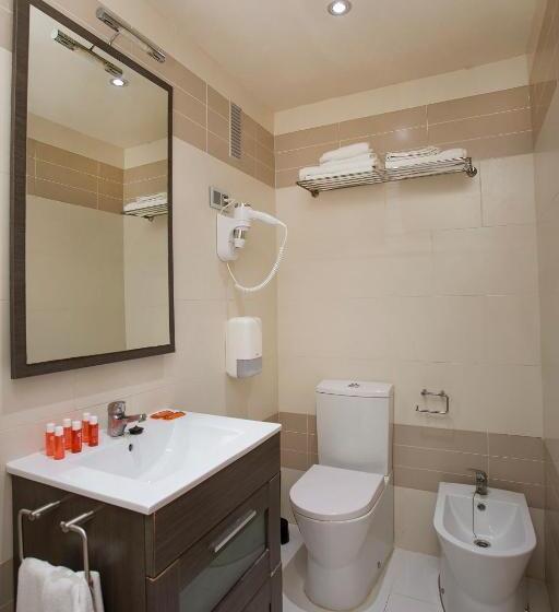 آپارتمان 2 خوابه, Wave Apartments