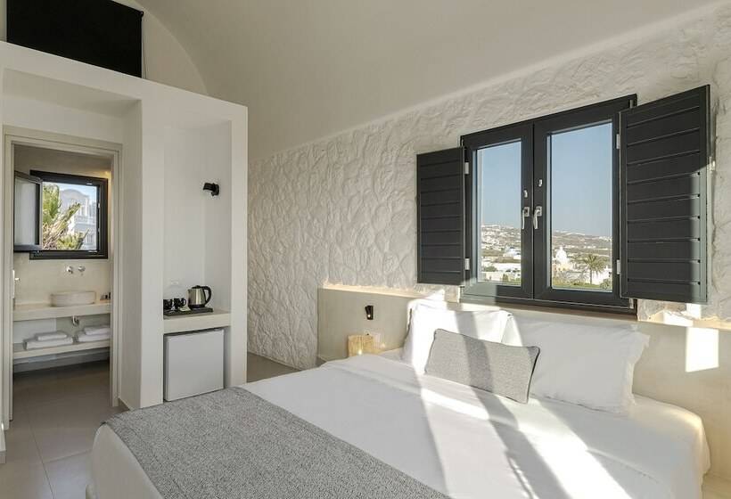 اتاق سوپریور با چشم‌انداز دریا, Onyx Hotel & Suites