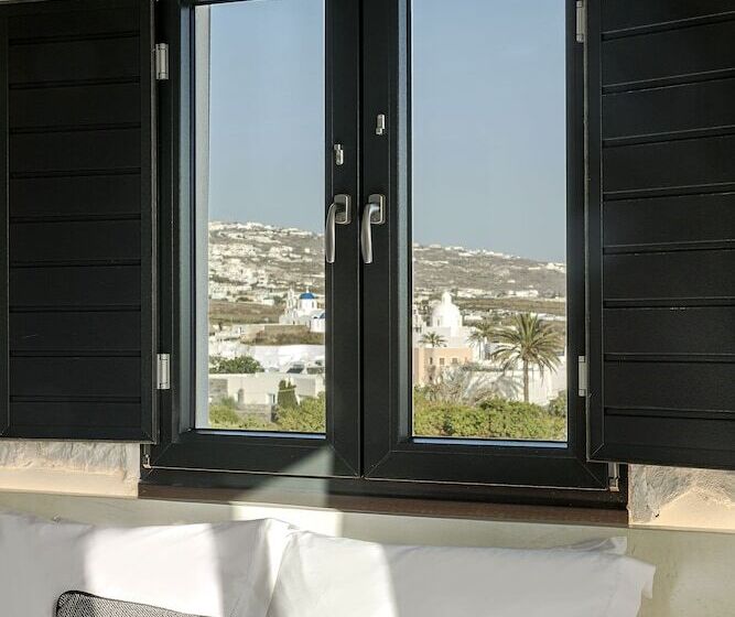 اتاق سوپریور با چشم‌انداز دریا, Onyx Hotel & Suites