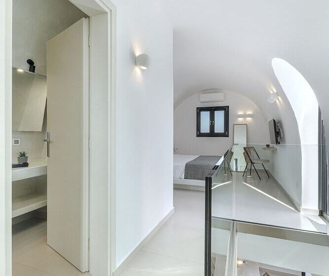 Deluxe Suite Sea View, Onyx Hotel & Suites