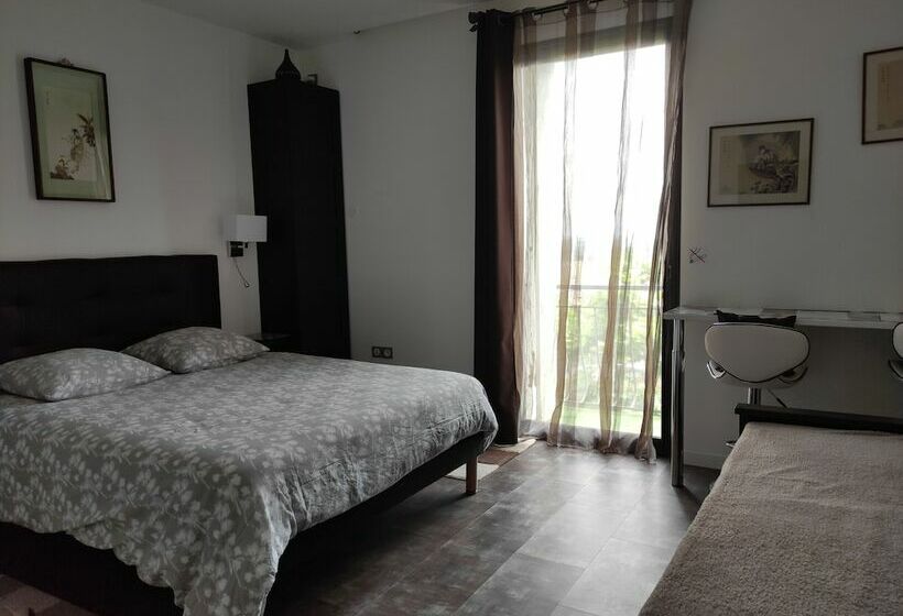 غرفة عائلية, Maison D Hôtes Cœur D Hérault