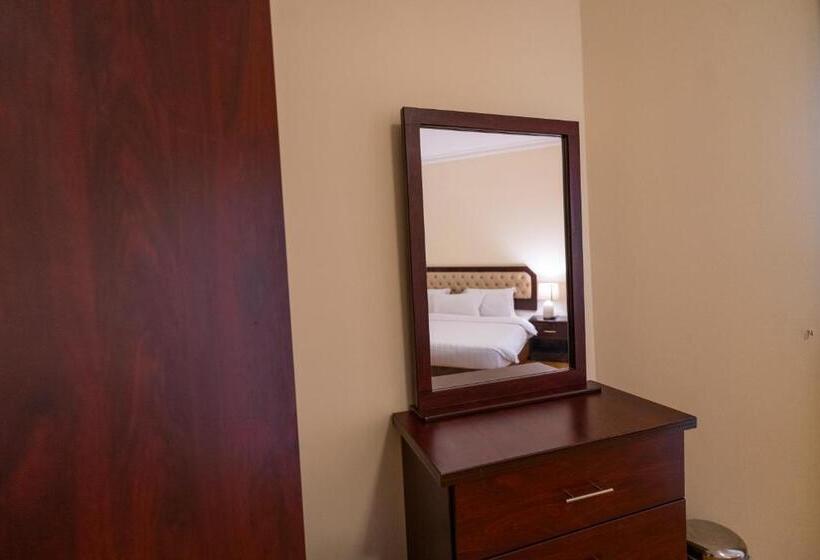 آپارتمان 2 خوابه, Majestic