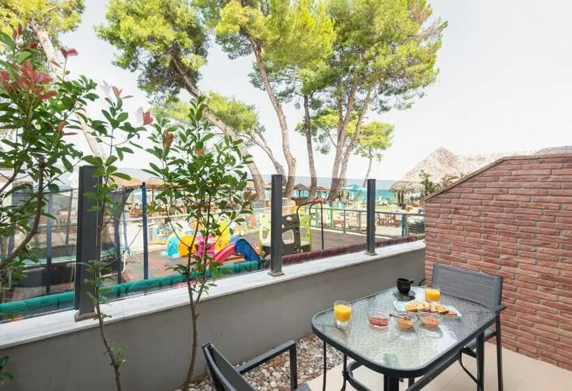 Habitació Estàndard amb Balconada, Tridente Mare